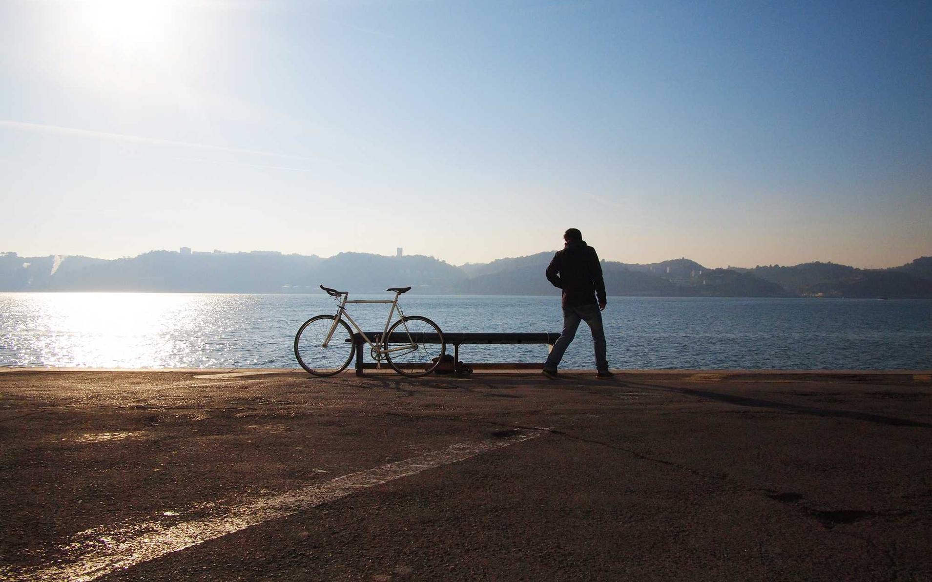 eSIM卡实名账号:ug代理商平台